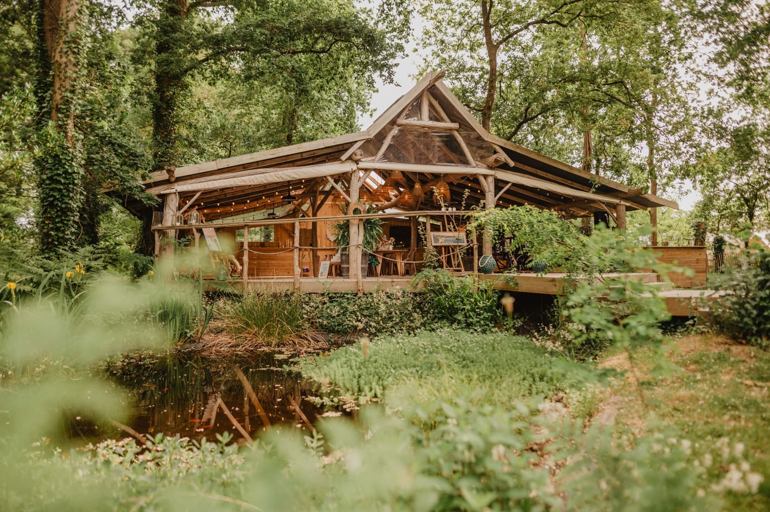 le cocobarn wood lodge. Photographié par julien Marchione, photographe mariage Pays Basque