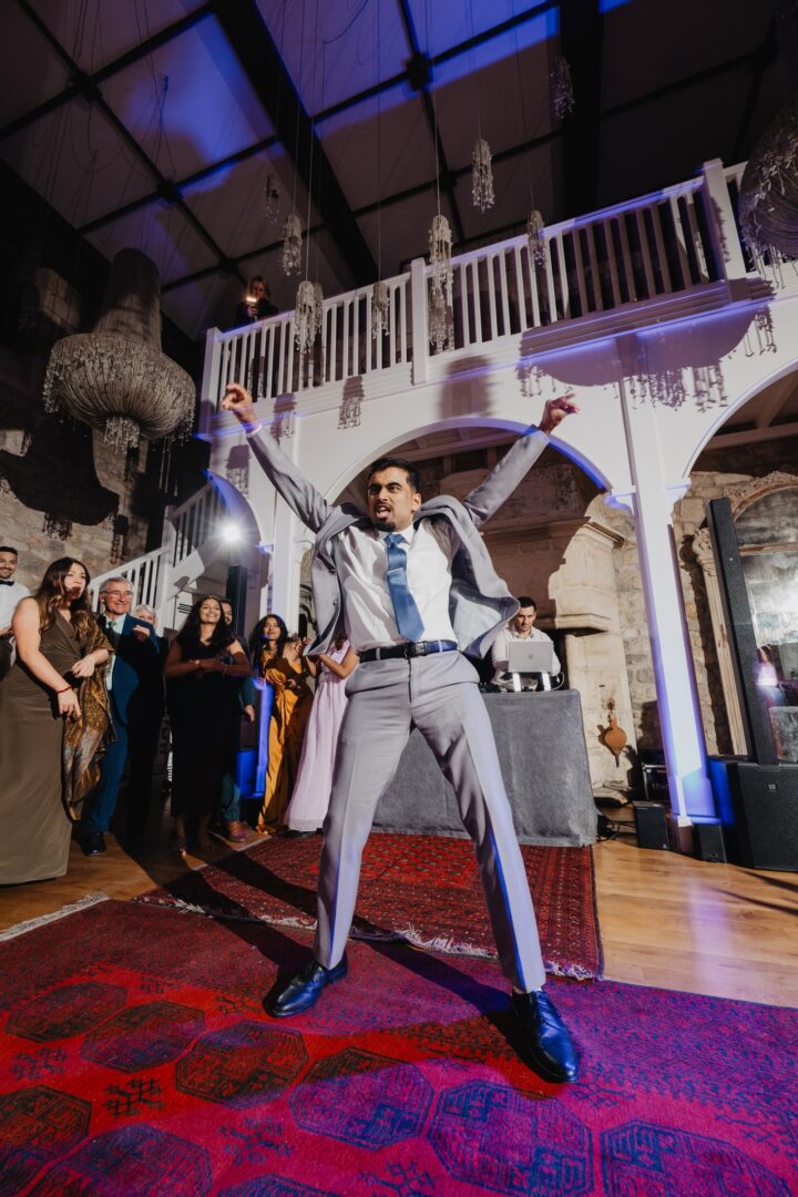 invité dance mariage brindos