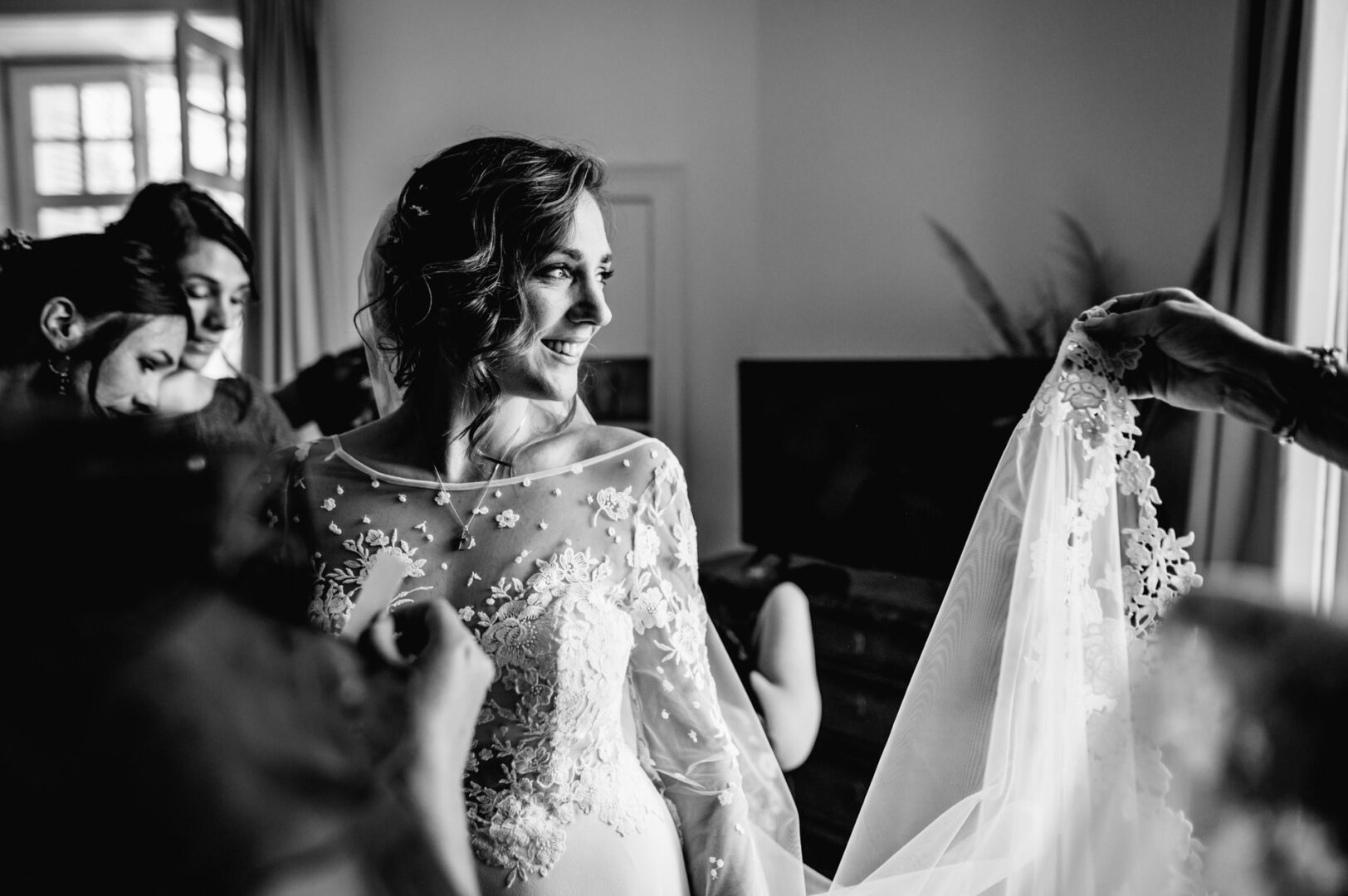 preparatifs mariee domaine de bassilour bidart robe voile